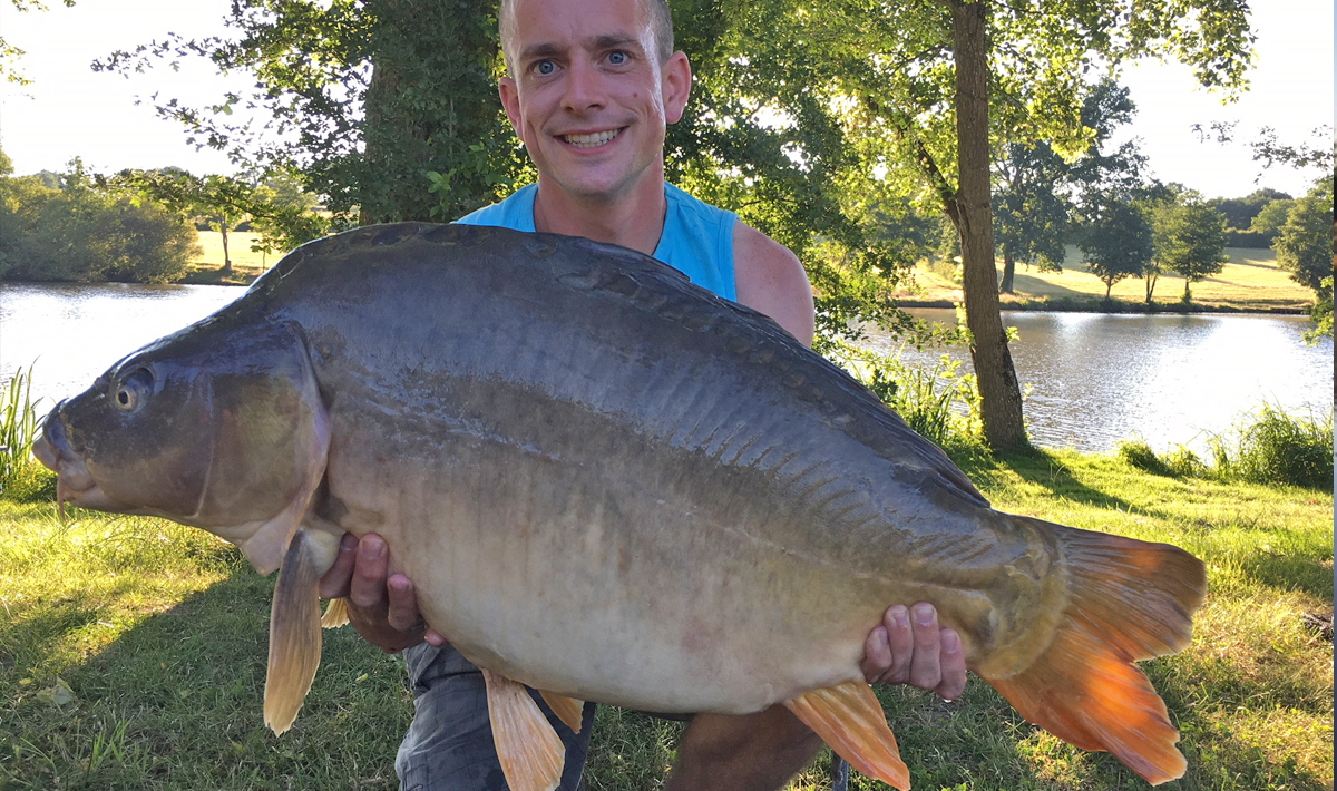 Karper Etang Morlou Visvakantie Frankrijk Etang Accommodatie 12