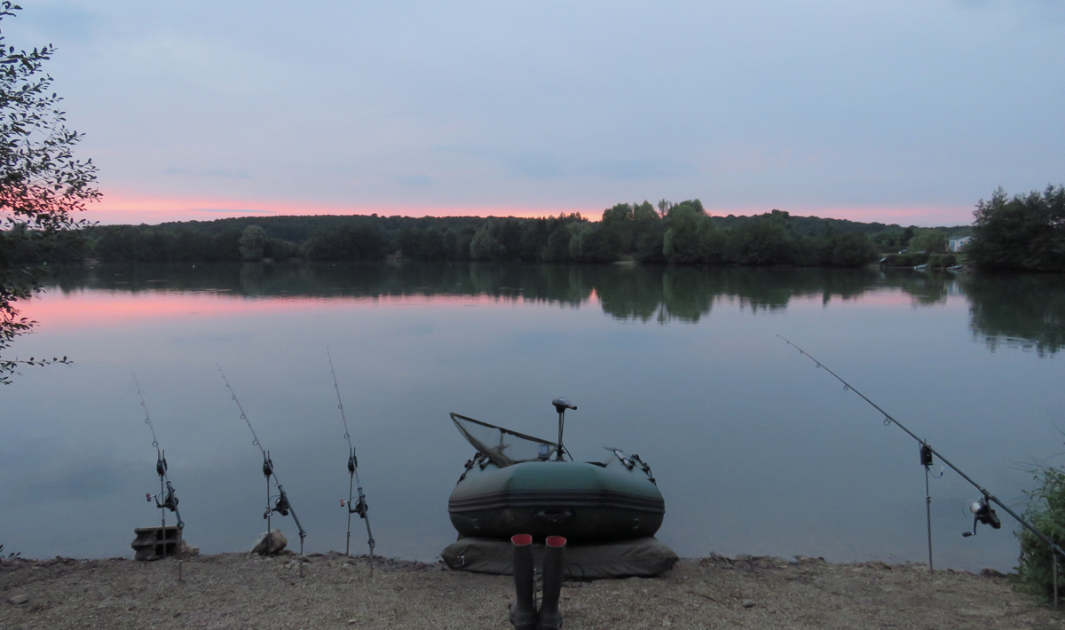 Sfeer Lac De Lepinet Betaalwater Betaalwater Karpervissen Frankrijk